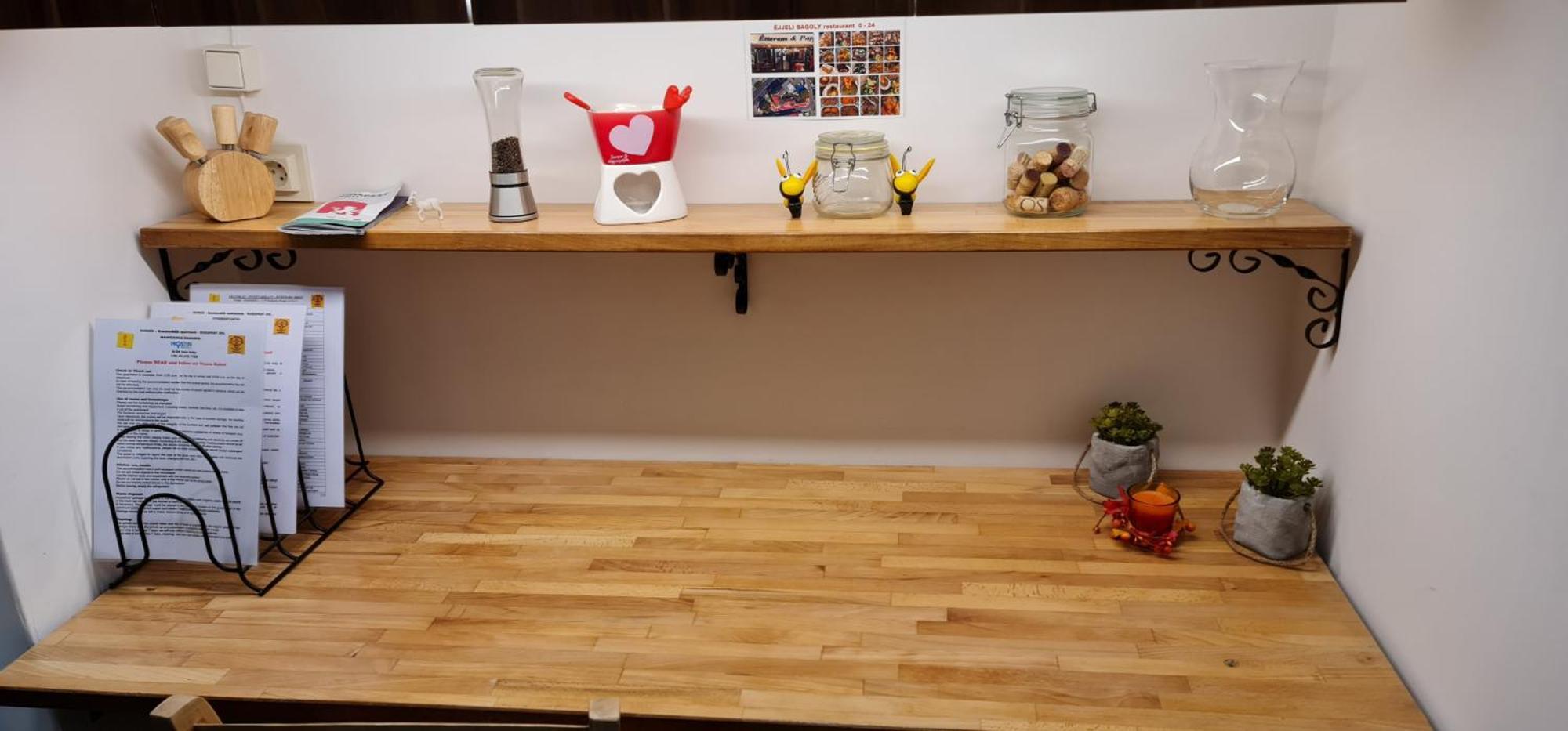 Bumblebee Apartment With Ac 布达佩斯 外观 照片