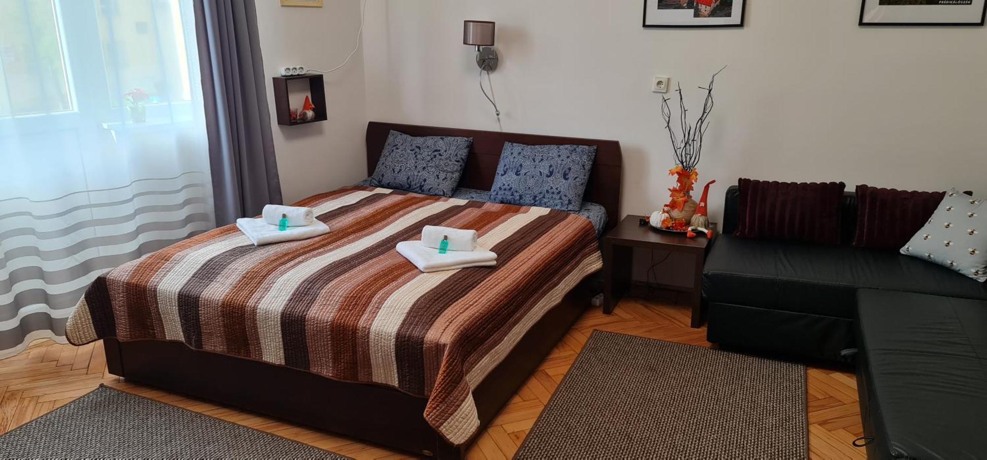 Bumblebee Apartment With Ac 布达佩斯 外观 照片
